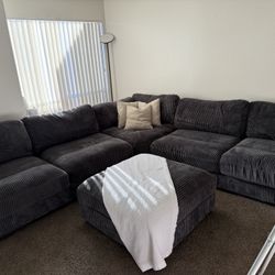 Sectional Couch With Ottoman 
