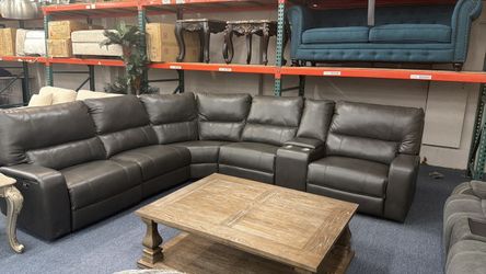 ()/@ Sectional in Stock ()/@ Seccionales Disponible ()/@