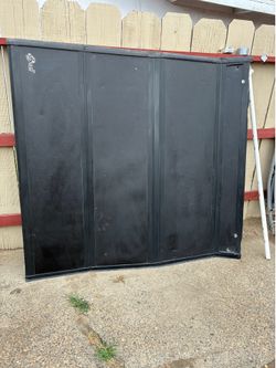 Hard ￼tunnel bed cover for truck