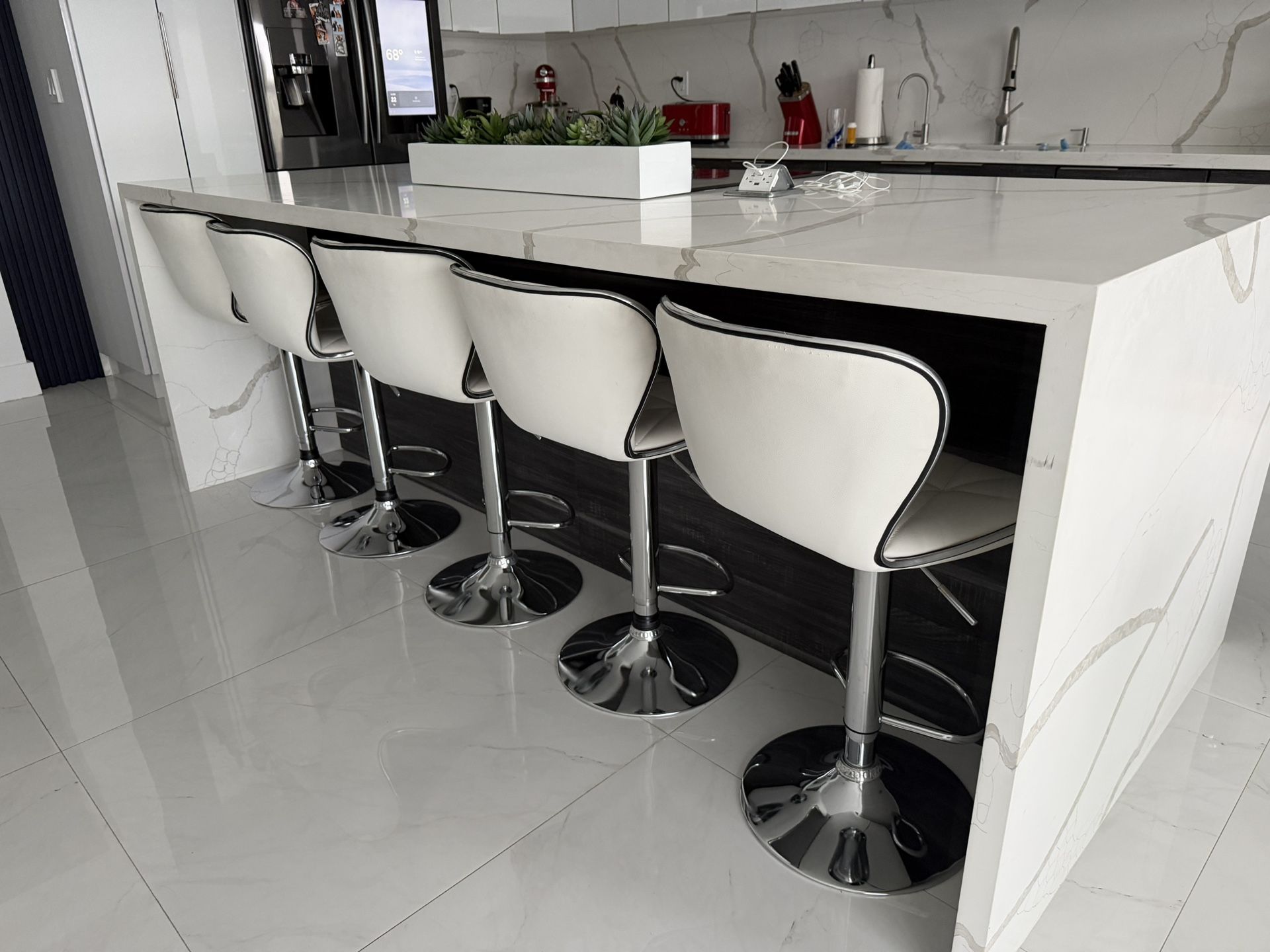 Adjustable Modern Barstool White Leather Set Of 5
