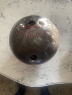 Bowling Ball 15 Lbs I With Carrying Case