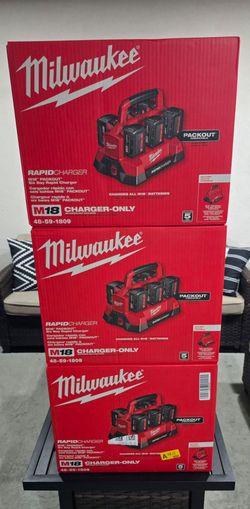 Milwaukee packout rapid charger