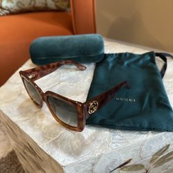 Gucci Sunglasses 