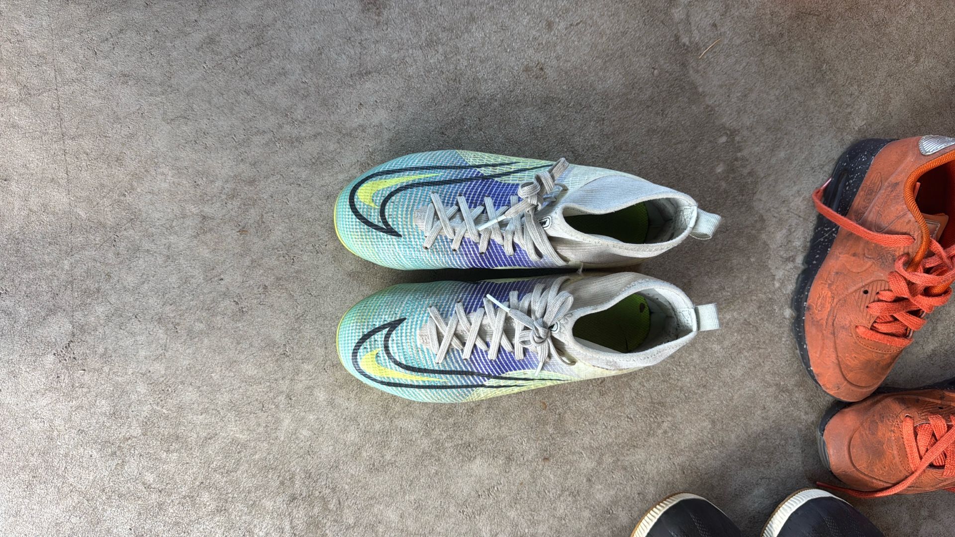 Outdoor Nike Cleats 