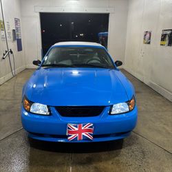 2003 Ford Mustang