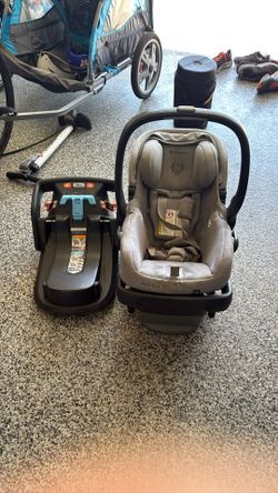 Uppababy Mesa V2 Carseat & 2 Bases