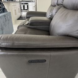 Electric Reclining Couch