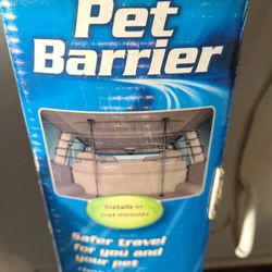Brand New In Box Pet Barrier Highland #20045