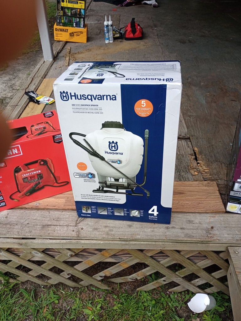 Husqvarna Sprayer 50$