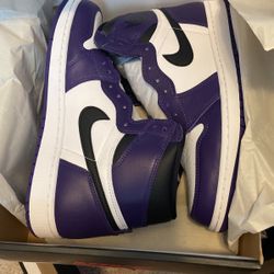 Jordan 1: Purple court 2.0 - Size 10.5