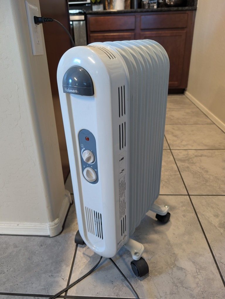 NEW Holmes Portable Heater