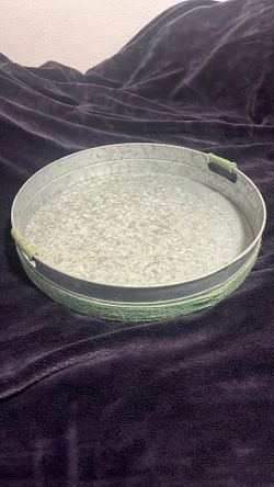 Metal Round food holder /decor