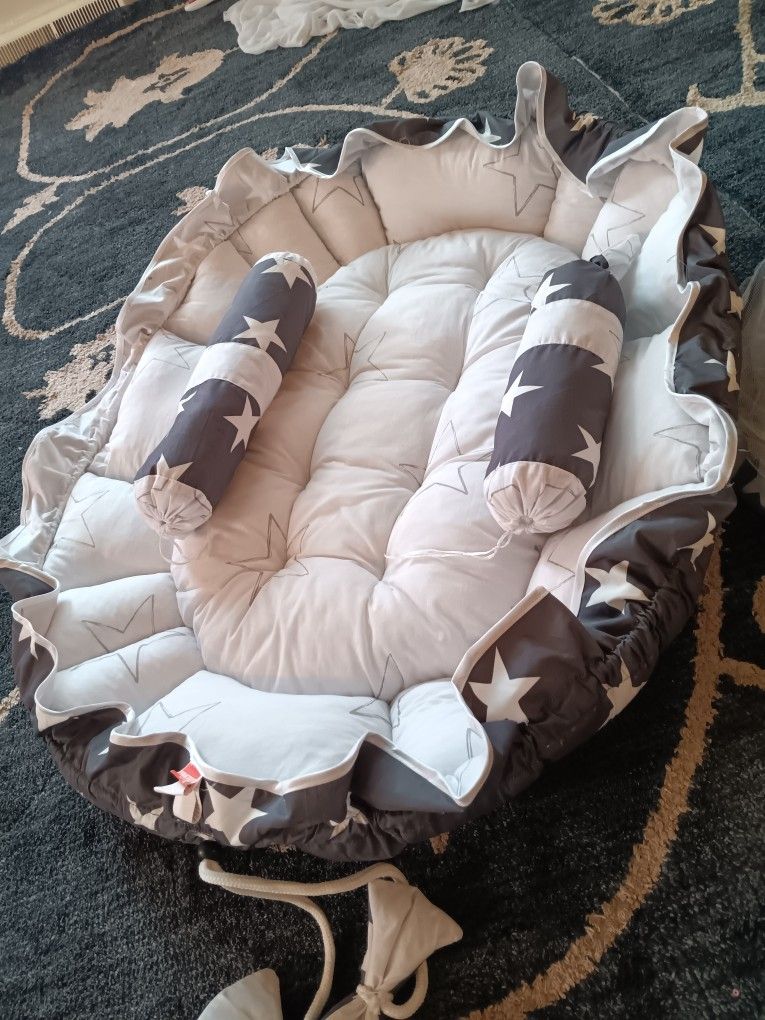 Baby Sleeping Bed