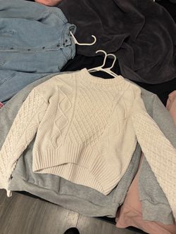 Sweater/Warm long sleeve, PICK UP ONLY