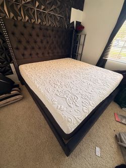 King size bed