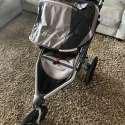 Bob Revolution SE Jogging Stroller 