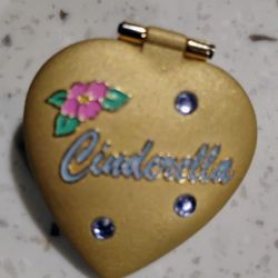 DISNEY CINDERELLA PIN