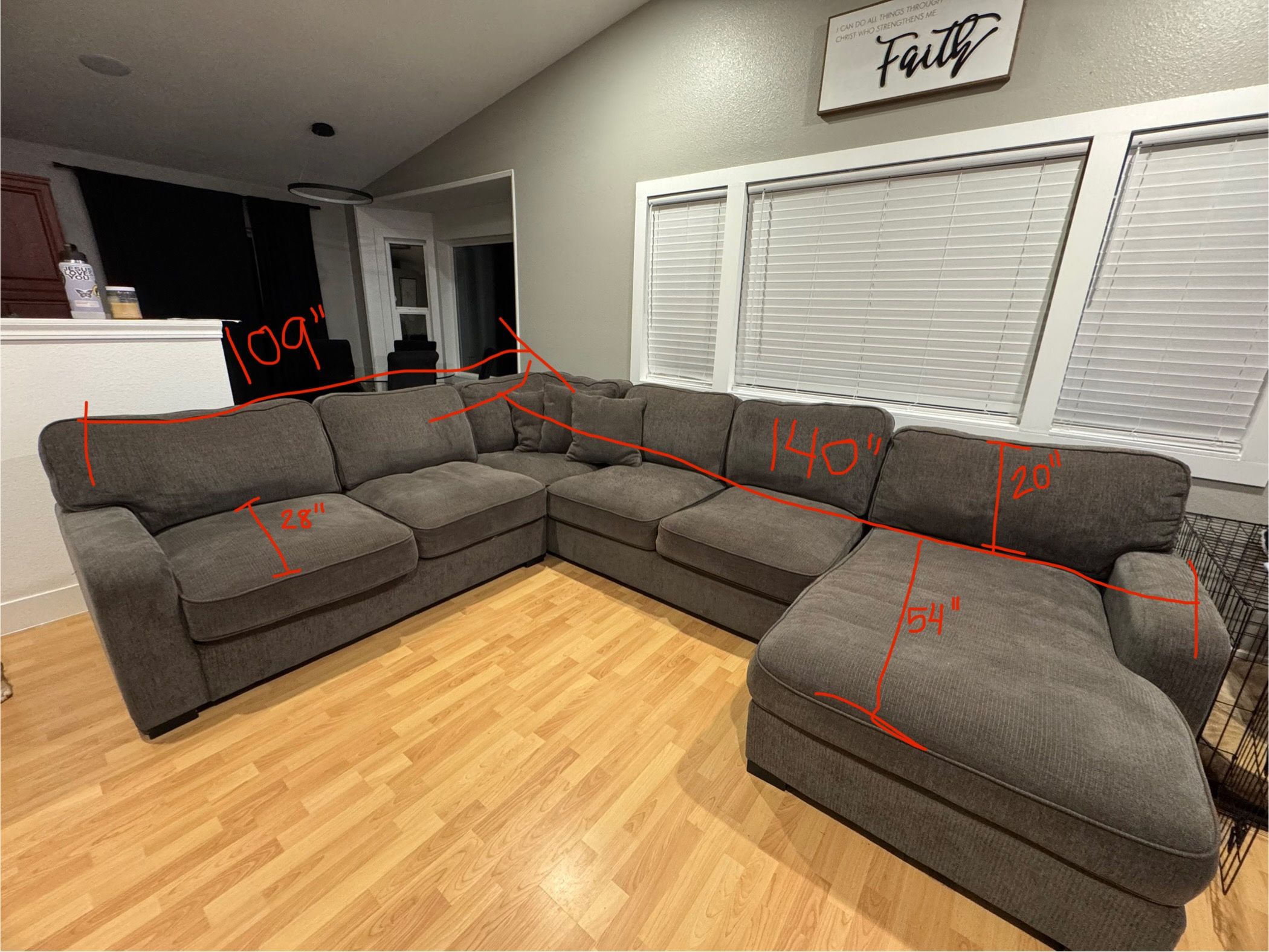 Gray 6 Seater Sectional