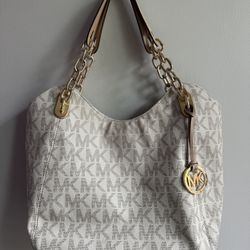 Michael Kors Large tote 