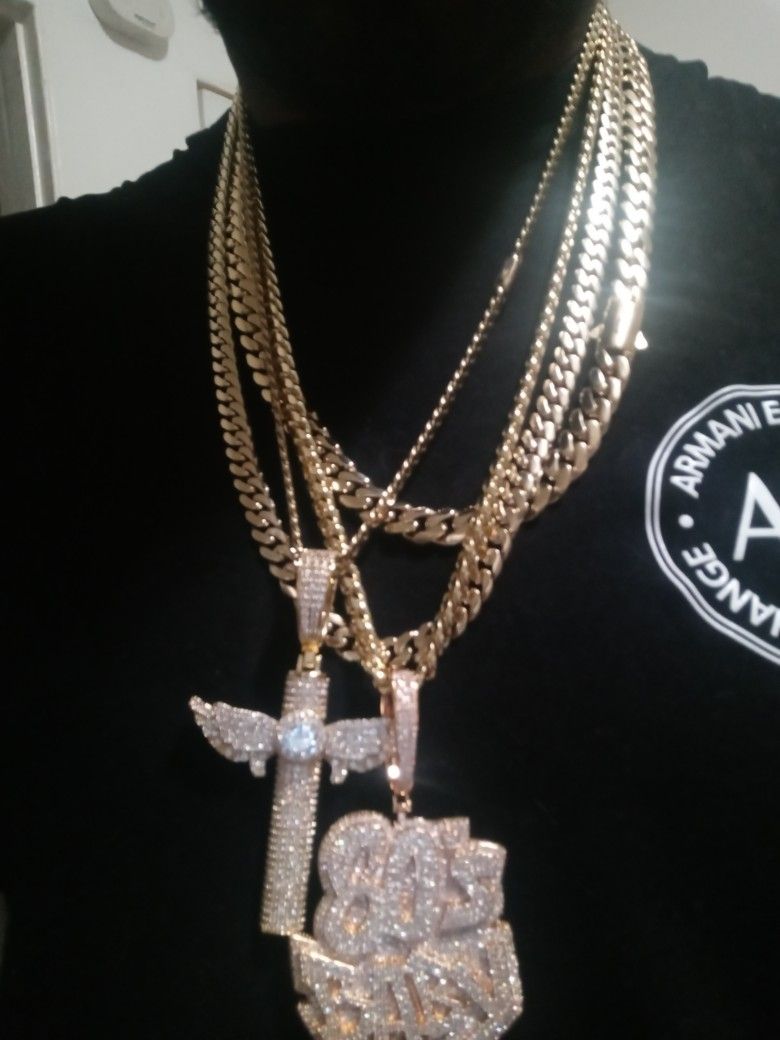 14k Stainless Steel Chains With Pendants