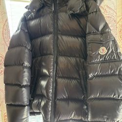 Moncler Maya