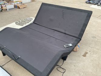 Adjustable Bed Base with Remote
