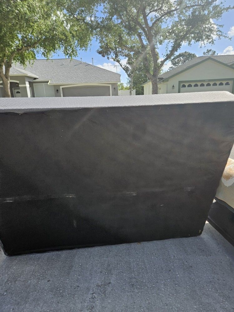Queen Box Springs 