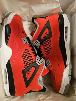 Jordan 4 Toro