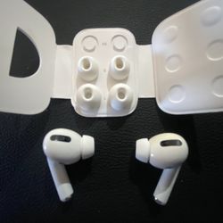 Real Apple AirPods Pro 