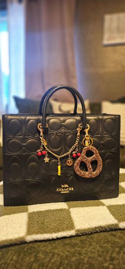 Coach Maggie Tote large size