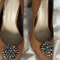 Brand New Brown Heels 