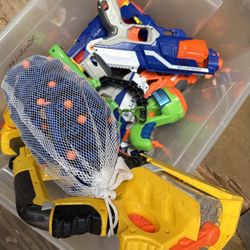 NERF GUNS