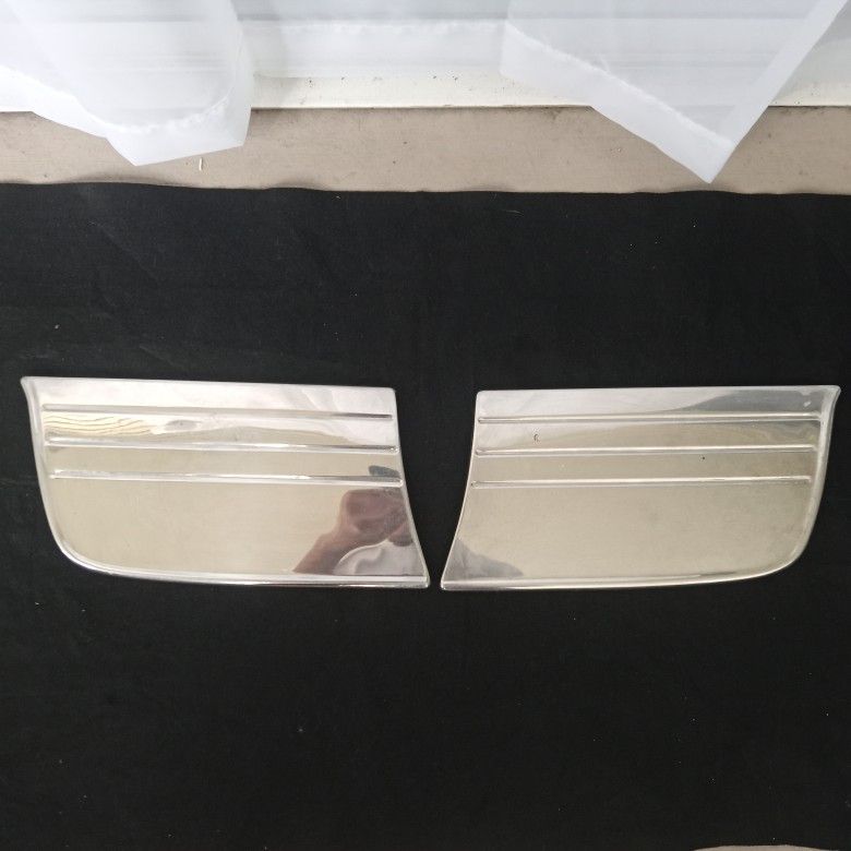 1950 Chevy Deluxe Fender Shields