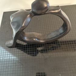 Sculpture 11 Inches Long And 8 1/2 Inches High Glossy Black No Damage 