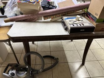 Retro Table And 4 Chairs