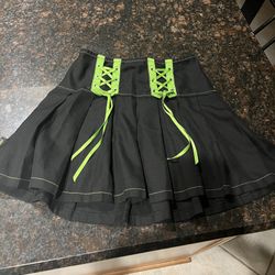 Hot Topic Pleaded Skirt, Size Small