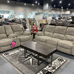 POWER SOFA LOVE GREY !! IN STOCK !! $195 A Month!!