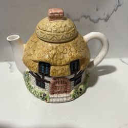 Cottage Ware Teapot