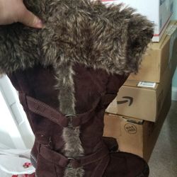 American Eagle Fur Boots Brown