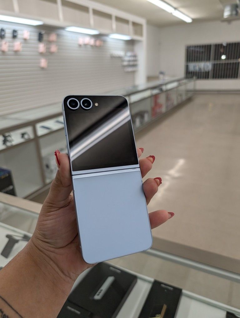 Samsung Z Flip6 256GB