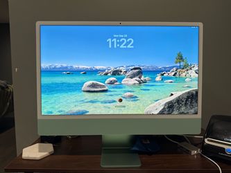 iMac 2023 M3 Chip 8gb 24" Green with matching keyboard and mouse