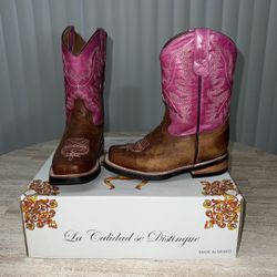 Girl Boots 