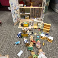 Calico Critters - Large Vintage Set 