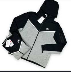 Brand new Nike tech grey an black color way size m