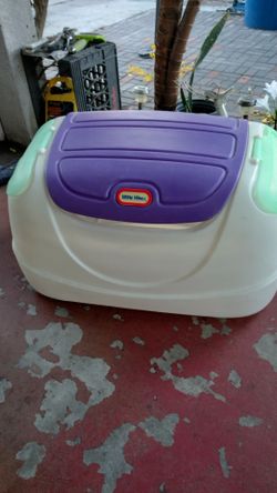 Toy's box