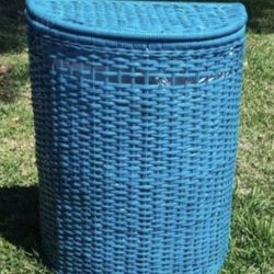 Hamper, With Liner, See 2 Pics