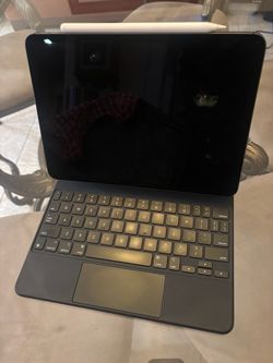 iPad Pro (11 inch) (3rd generation) cellular plus WiFi