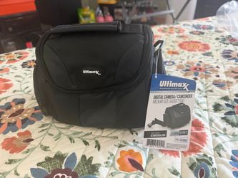 new ultimaxx camera/camcorder medium size gadget bag