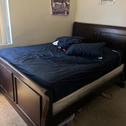 Free Queen Bed With Matress And Box