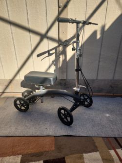 Knee Scooter Walker Mobility Aid